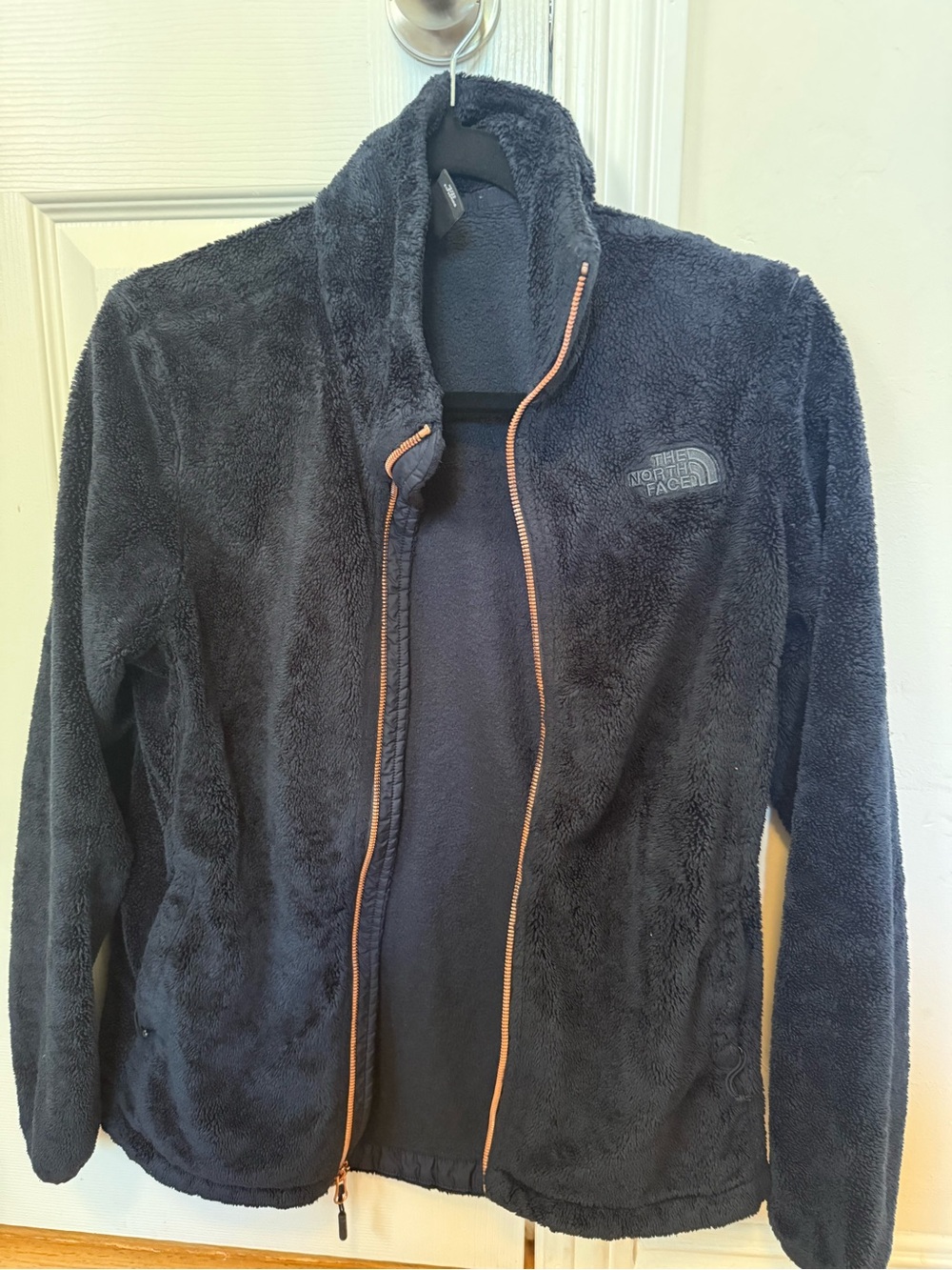 The North Face Women’s Navy Fleece Jacket